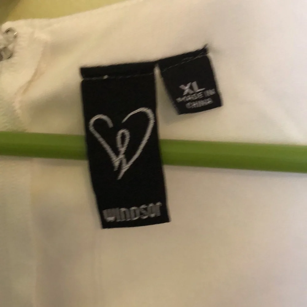 White Windsor Dress - Picture 9 of 13